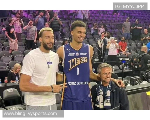 媒体人分析文班亚马与弗拉格的球技差异与未来成就潜力