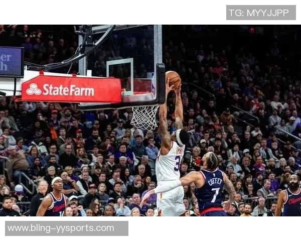 比尔首场比赛表现出色9投6中贡献12分2篮板1抢断1盖帽正负值5展现实力