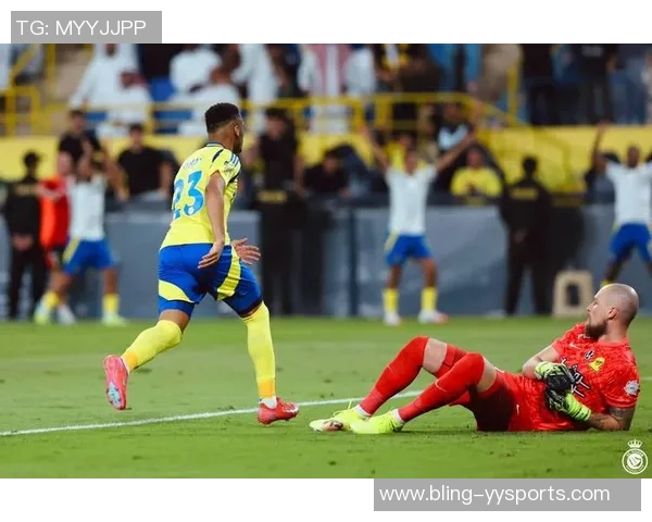 巴尔加斯逆足世界波与包抄进球助力球队逆转吉达国民展现绝佳状态